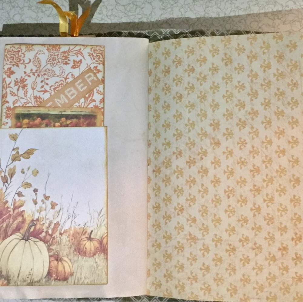 Unique Vintage 🍄 admirable